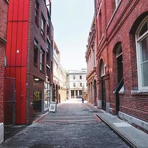  Apartment Historic Charm In Bc's Waddington Alley Canada